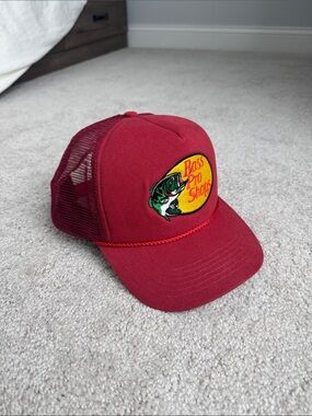 Bass Pro Shops Mesh Trucker Hat